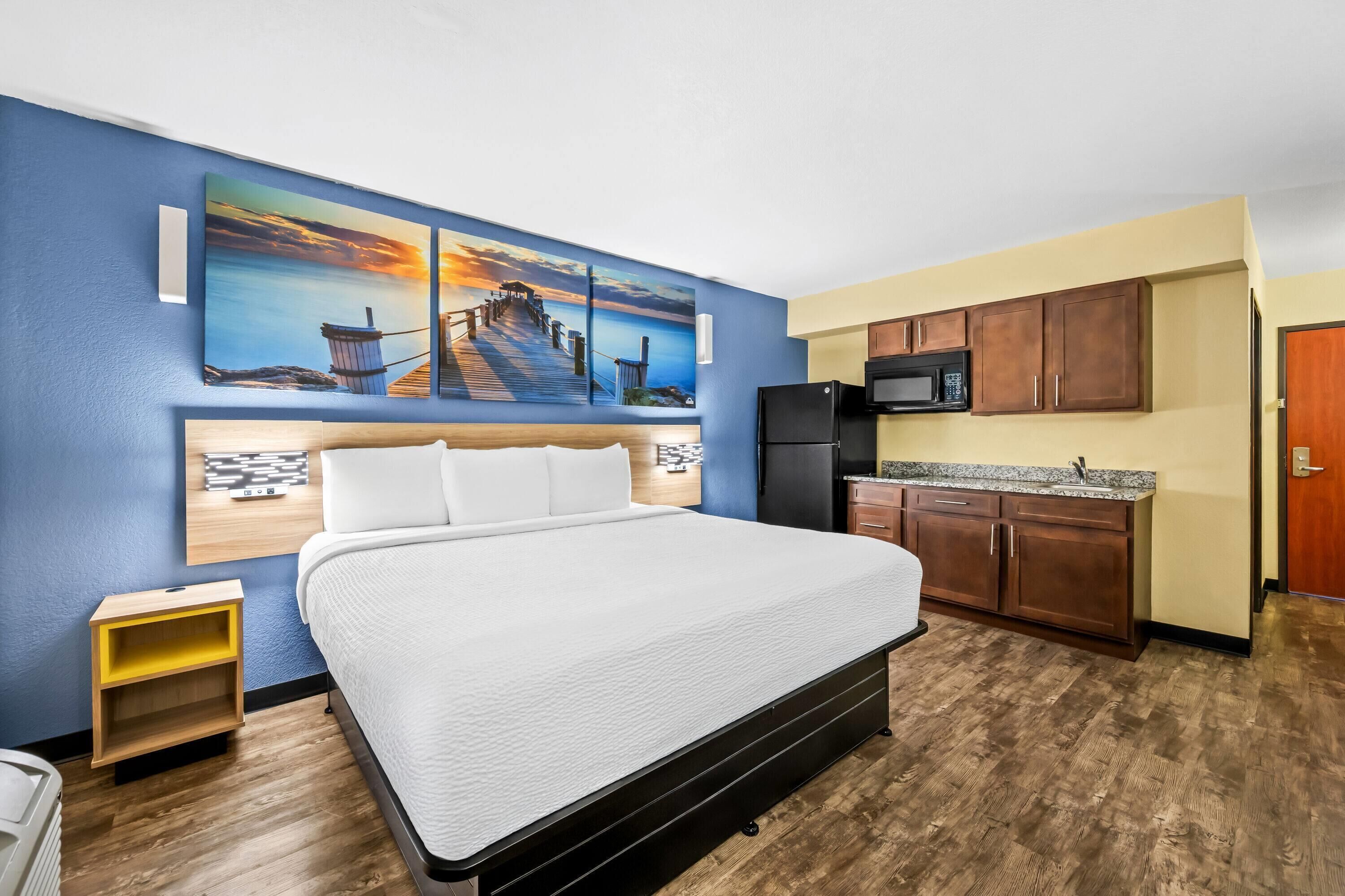Photo - Days Inn by Wyndham New Orleans Pontchartrain