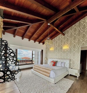 Luxury Room | In-room safe, individually decorated, individually furnished - Hotel Reserva Monarca (Salento)