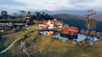 Fachada de la propiedad