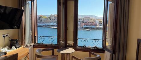 Dobbeltrom – superior, sjøutsikt | Individuelt dekorert, individuelt innredet og skrivebord