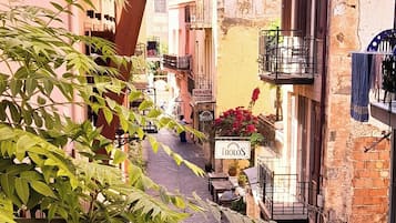 Estudio Deluxe | Terraza o patio