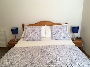 Double Room, Ensuite (Ground Floor) - Rossmount Guest House (Inverness)