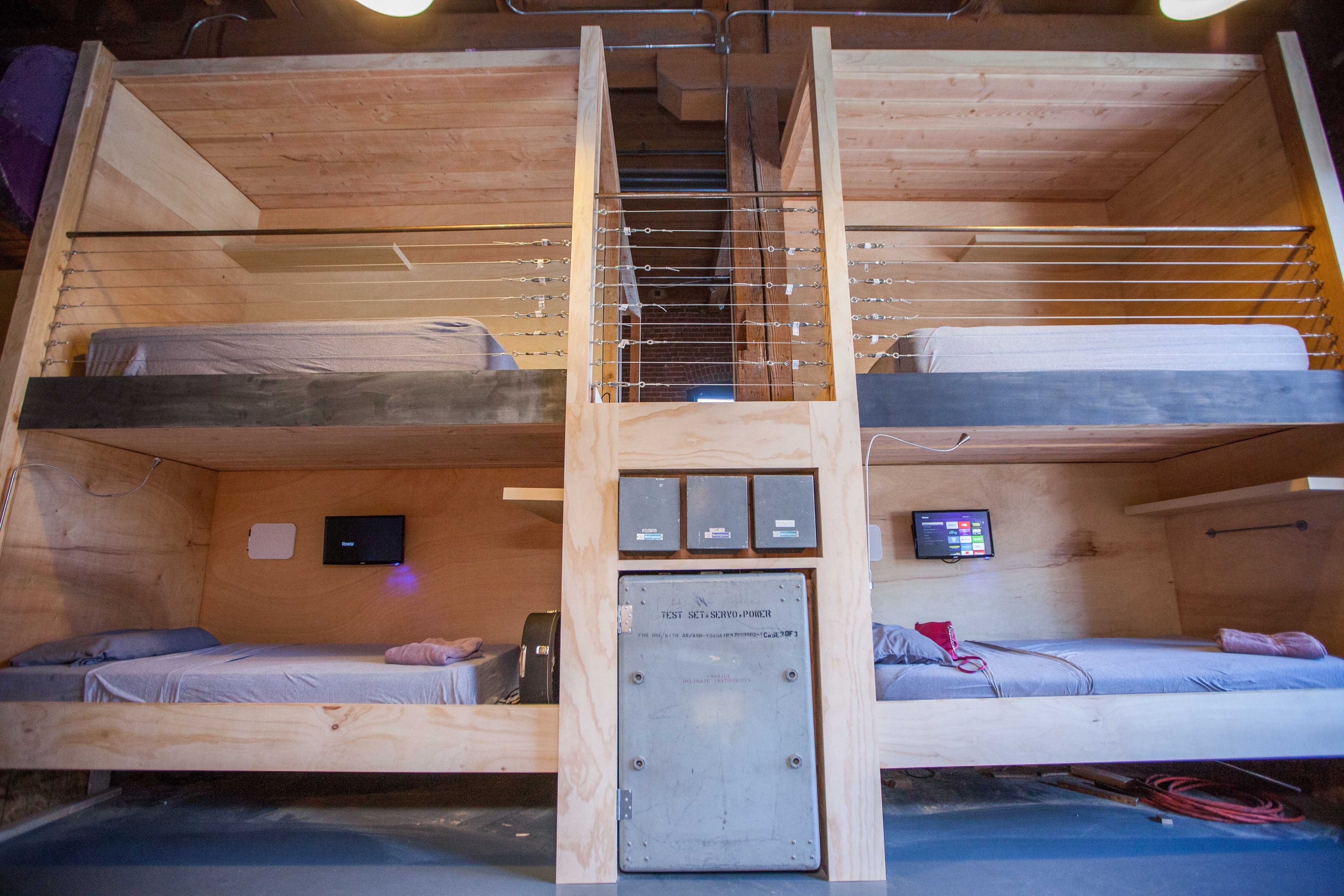 Foto - PodShare DTLA