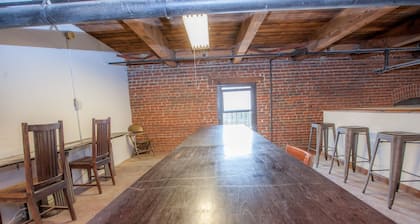 PodShare DTLA Arts District - Hostel