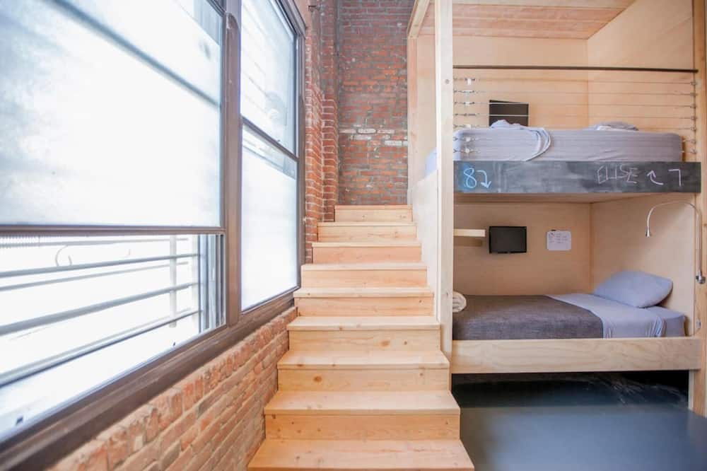 PodShare DTLA Arts District - Hostel