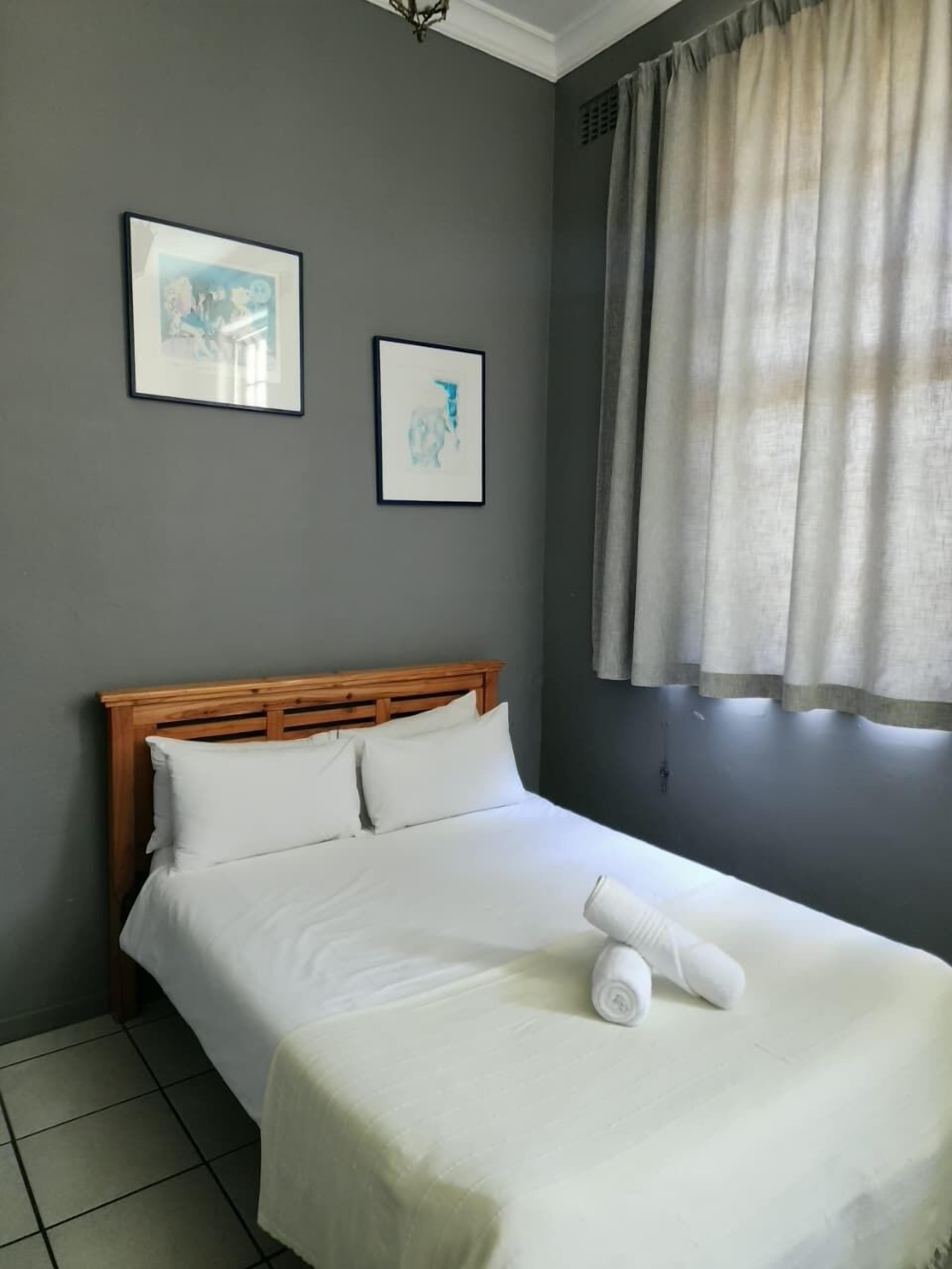 經典雙人房, 1 張標準雙人床, 非吸煙房 | 免費無線上網、床單