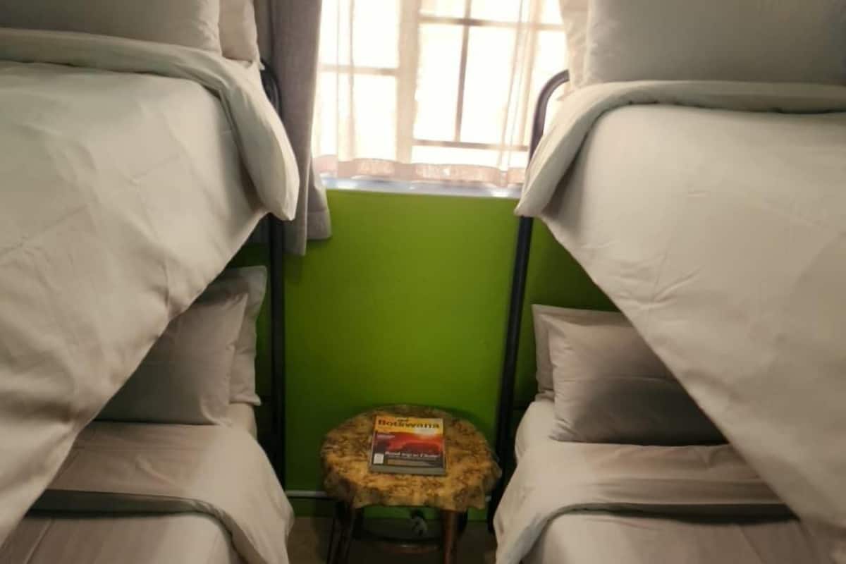 Neljän hengen exclusive-huone, tupakointi kielletty | Ilmainen Wi-Fi, vuodevaatteet