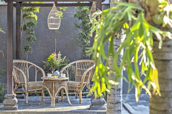 Free daily local cuisine breakfast - Villa Kedis (Canggu)