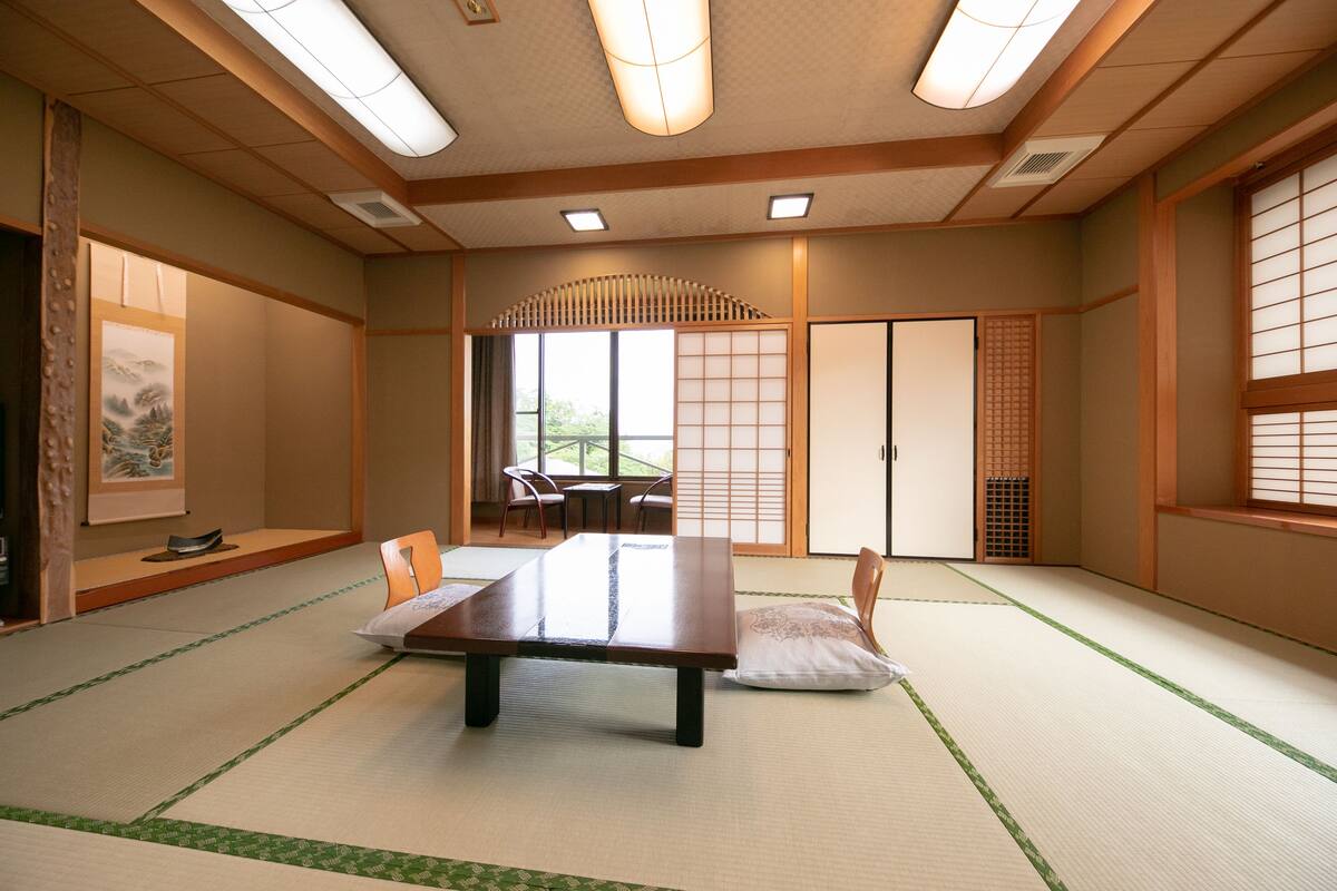 Rom – standard, ikke-røyk, bakgårdsutsikt (Japanese Style, New Building) | Safe på rommet, skrivebord og wi-fi (inkludert)