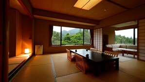 傳統客房, 吸煙房, 附屬建築 (HANAKANMURI with 2 Rooms, Japanese) | 餐廳