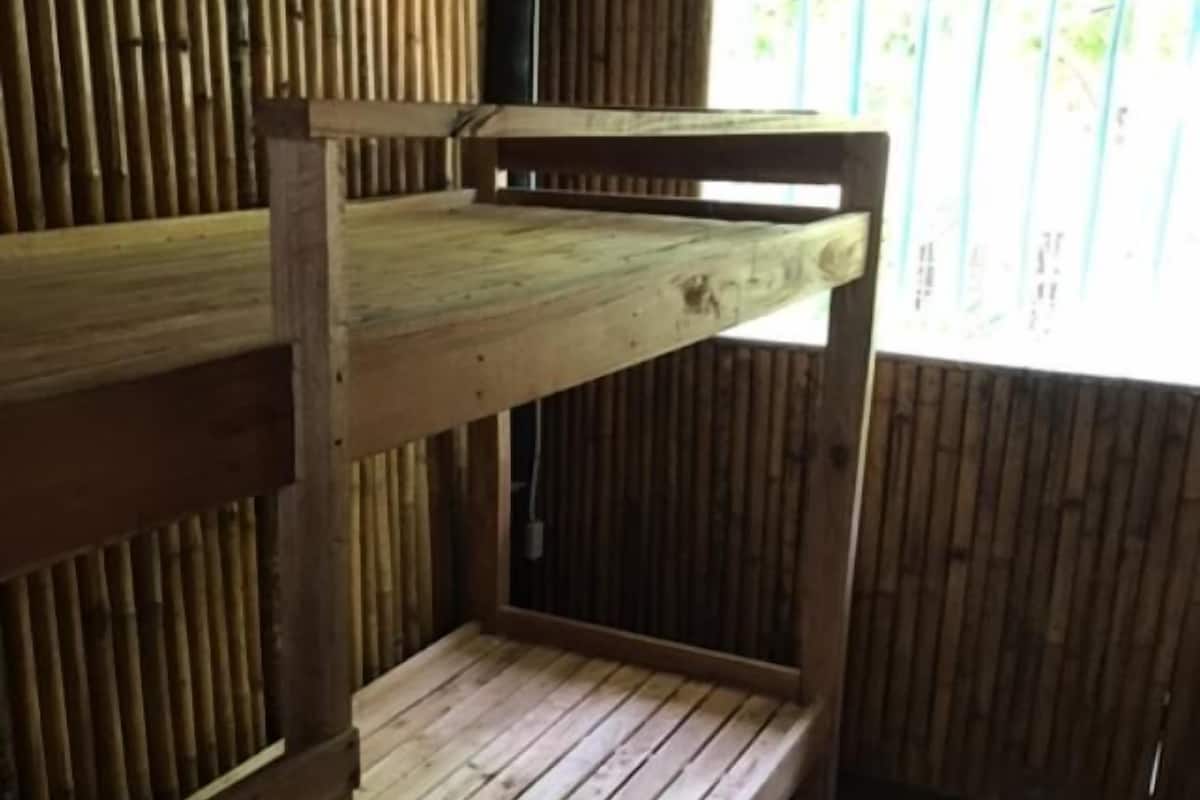 Fan Room for Sharing - Bunk beds | WiFi (free)
