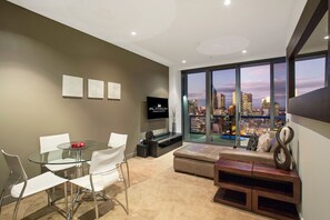 1 Bedroom -1 Bathroom Mid Level with Balcony | Living area