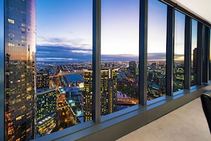 Departamento Elite, 2 habitaciones, 2 baños | Vista a la ciudad