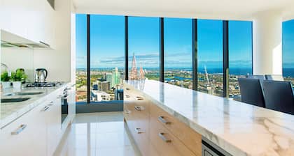 Platinum Apartments at Freshwater
