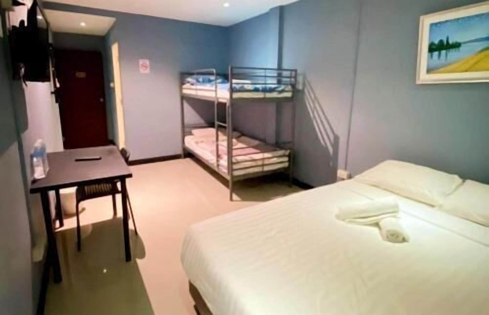 Desk, blackout curtains, soundproofing, free WiFi