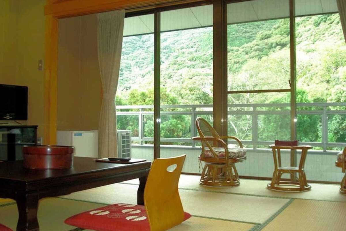 Standard Japanese Style Room, Mountain View | In-room safe, desk, free WiFi