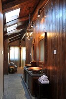 Ropa de cama de alta calidad, cubrecamas y colchones con pillow-top 