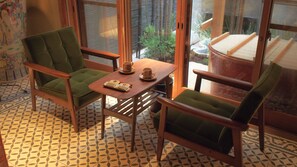 Japanese Western Style Room - RYU with Outdoor Bath | Premium bedding, minibar, in-room safe, iron/ironing board - Yadoya Dejavu (Kyoto)