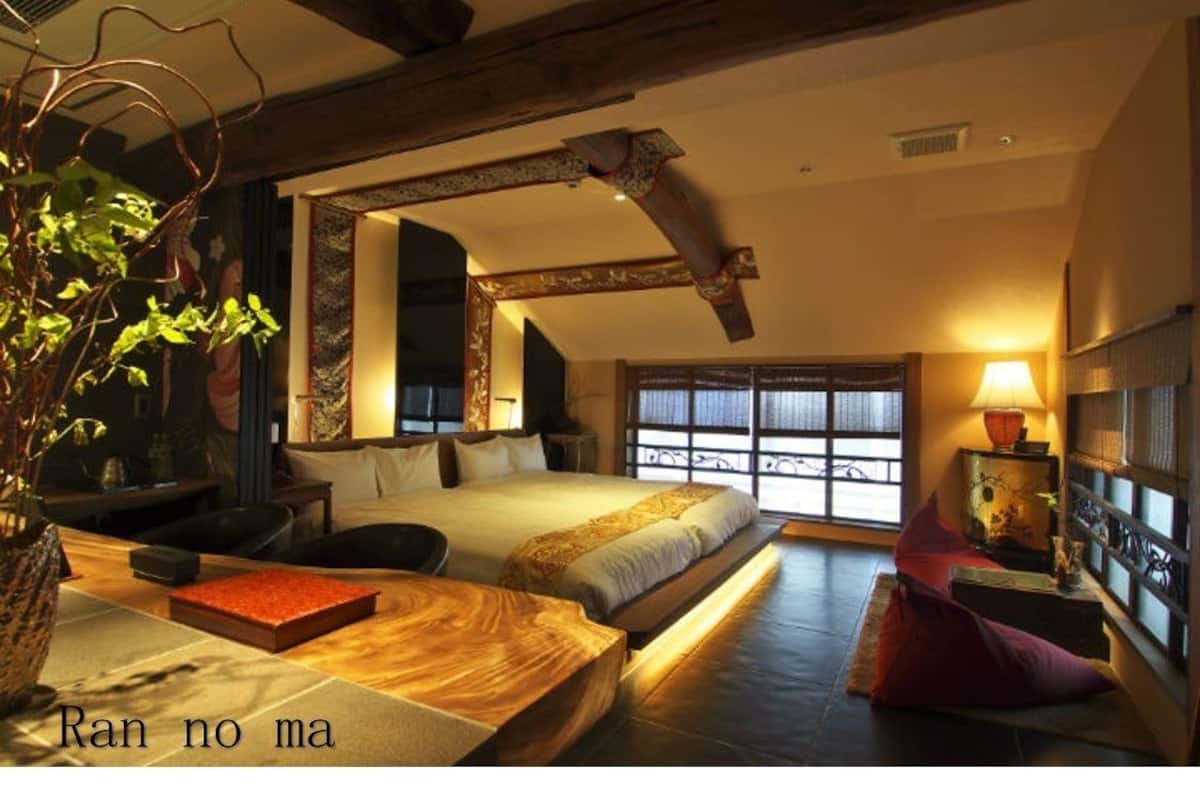 Ropa de cama de alta calidad y minibar 
