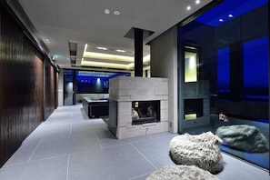 Ori (12 Beds + 3 Japanese Futons) | Living room | Flat-screen TV - Holiday Niseko Ori (Kutchan)