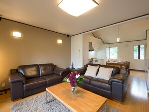 2ベッドルームタウンハウス 2 | WiFi (無料)