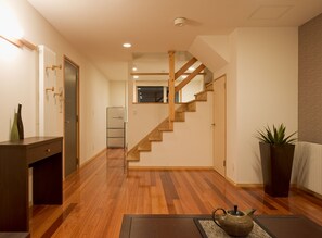 Living area - Holiday Niseko Shinsetsu Apartments (Kutchan)