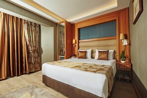 1 bedroom, premium bedding, minibar, in-room safe - Ilkbal Deluxe Hotel & Spa (Istanbul)