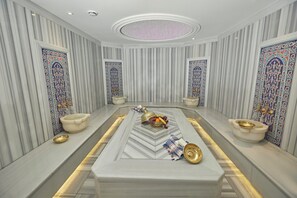 Public bath - Ilkbal Deluxe Hotel & Spa (Istanbul)