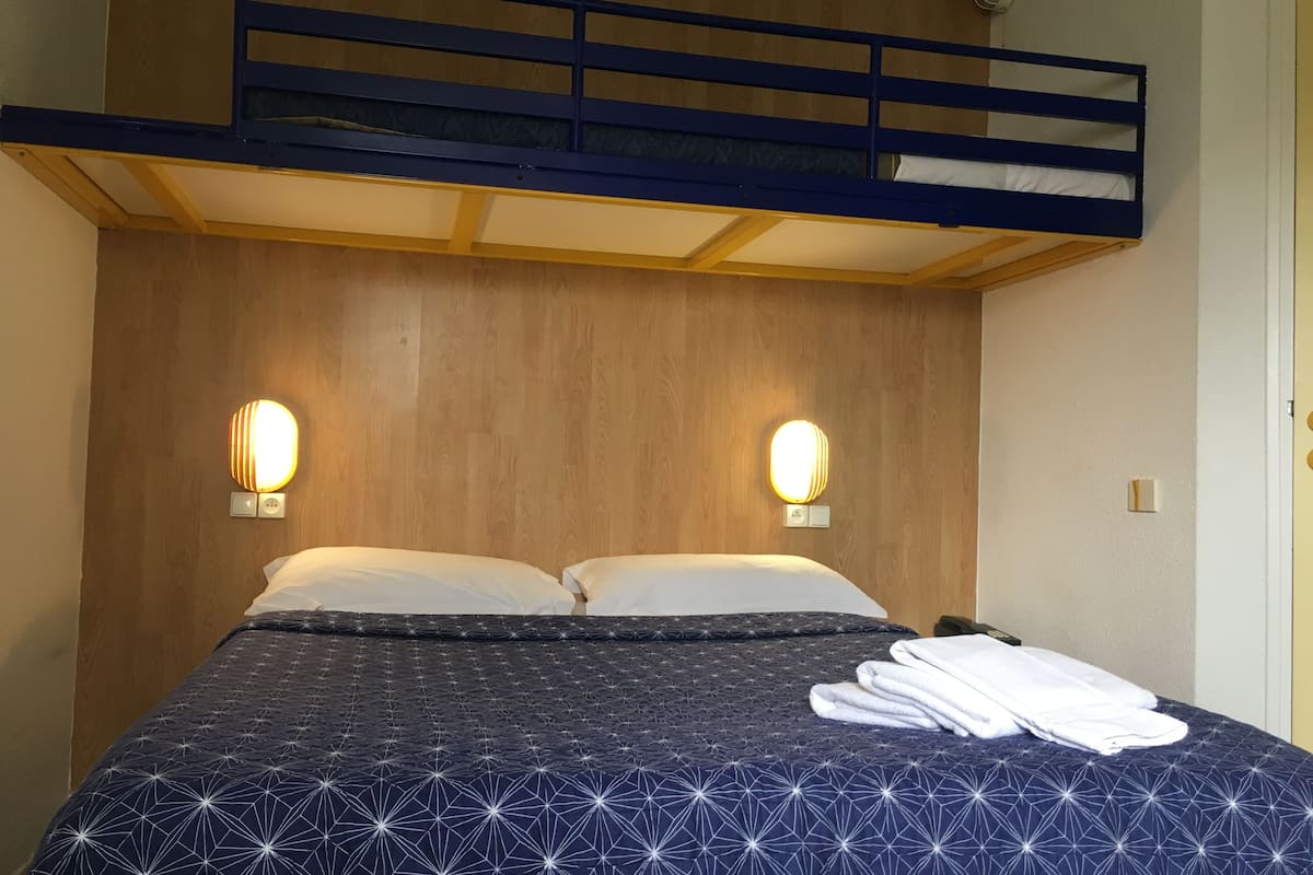 desk, soundproofing, iron/ironing board, free cots/infant beds