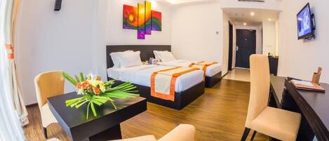 Premium bedding, minibar, in-room safe, desk