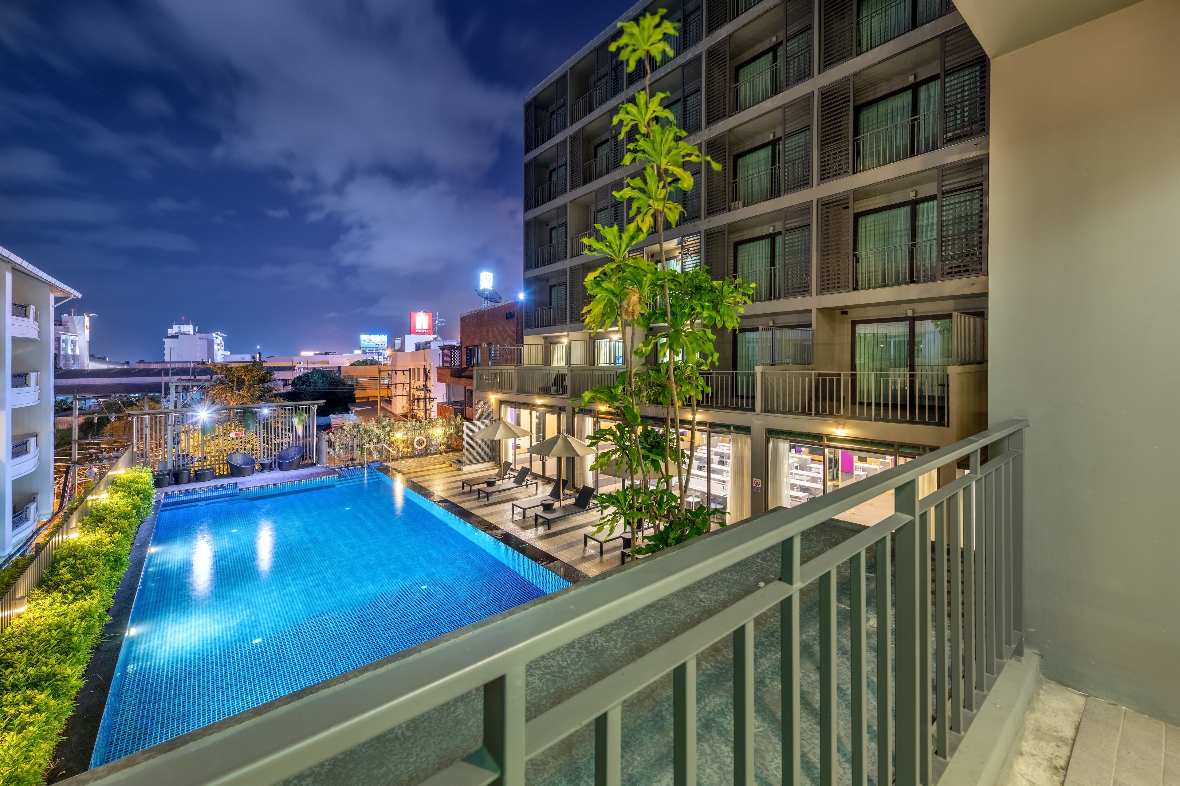 Deluxe Pool View | Balcony view