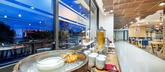 PLAAI Prime Hotel Rayong SHA Extra Plus
