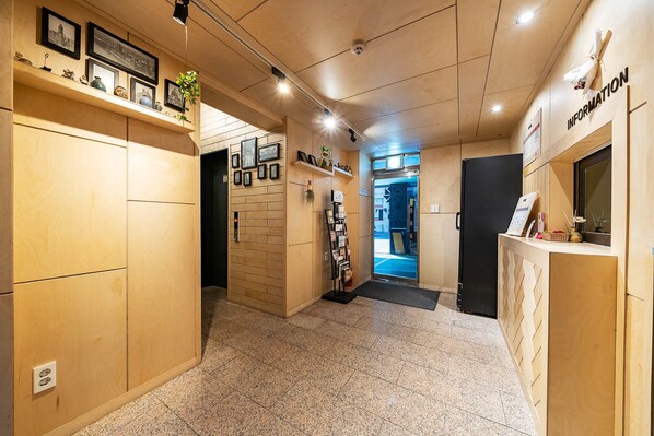 Property entrance - OST Hotel (Chuncheon)
