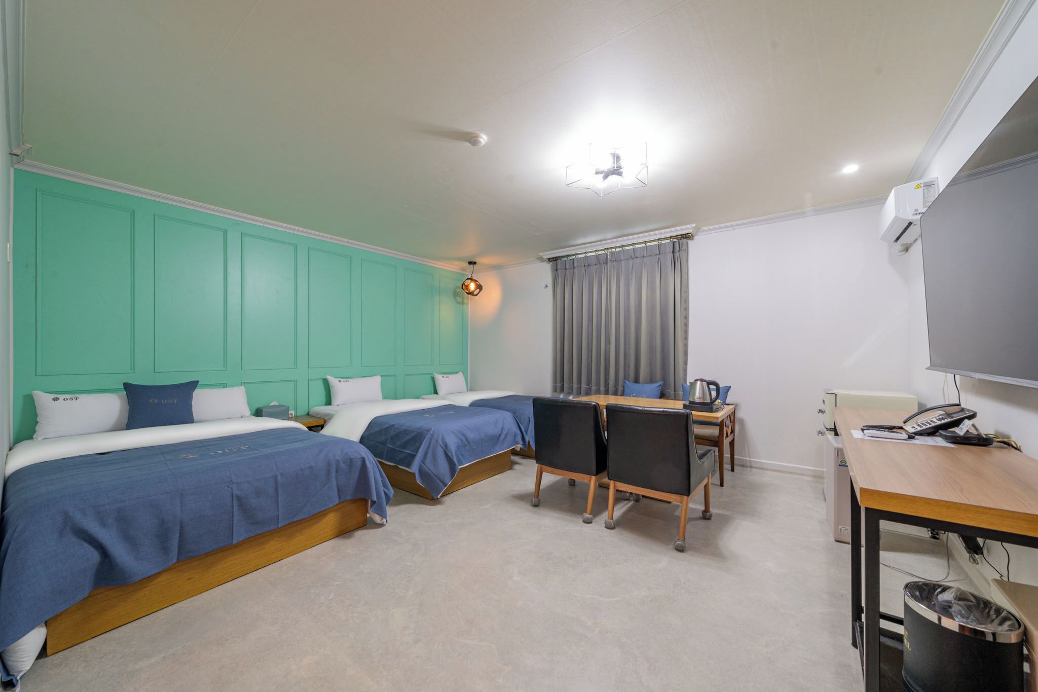 Wifi gratis y ropa de cama 