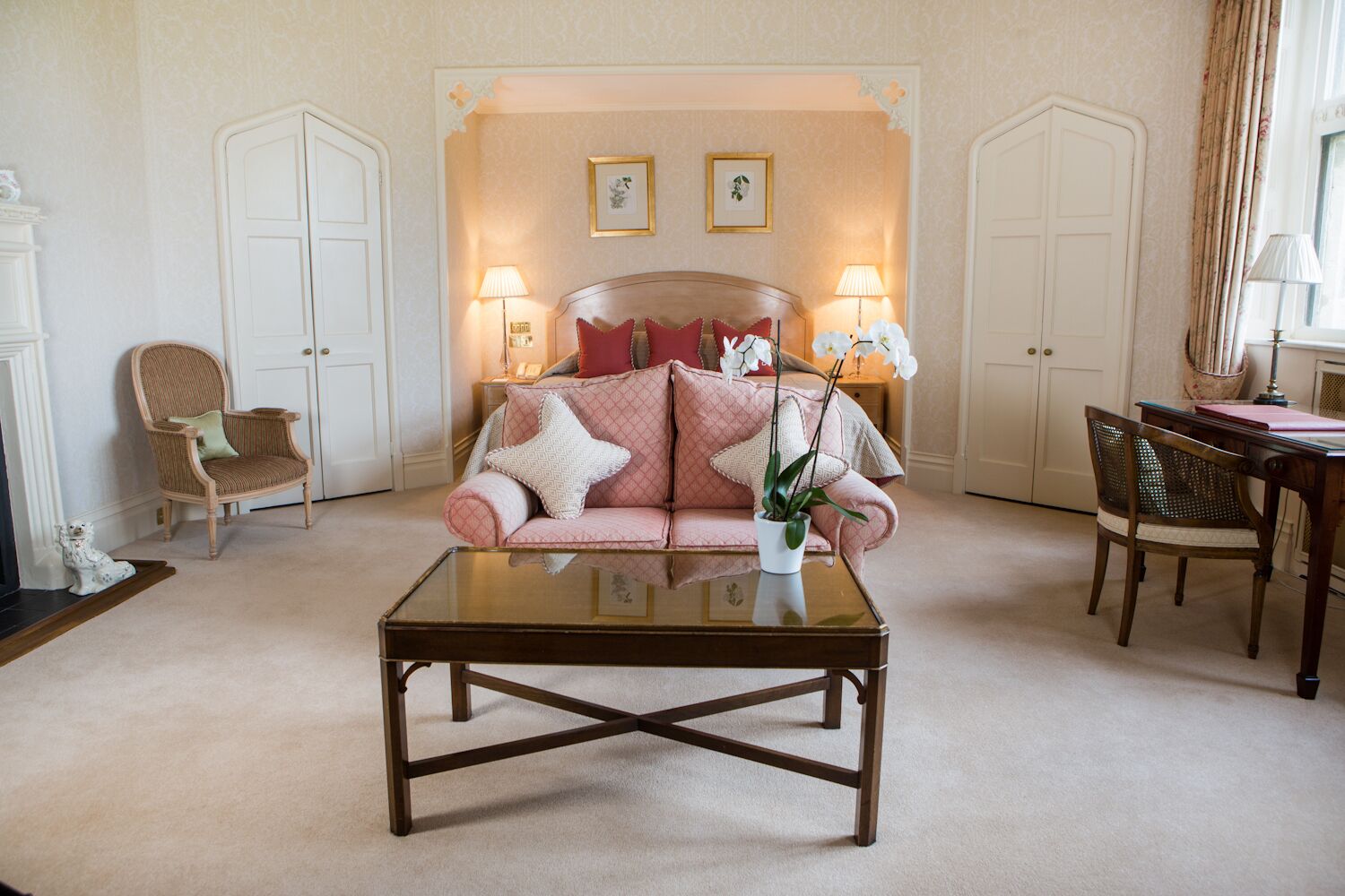 Horsted Place, Uckfield Info, Photos, Reviews Book at