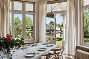 Restaurant - River Arts Club (Maidenhead)