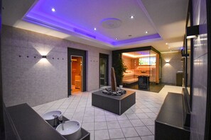 Sauna - Schloß-Hotel Petry (Treis-Karden)