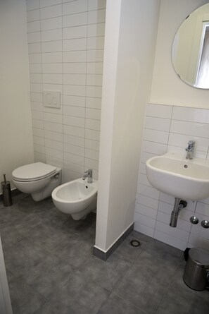 Romantic Double or Twin Room, 1 Bedroom, Balcony | Bathroom