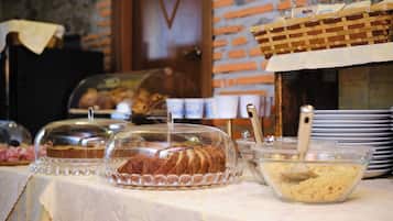 Bao gồm bữa sáng buffet hàng ngày