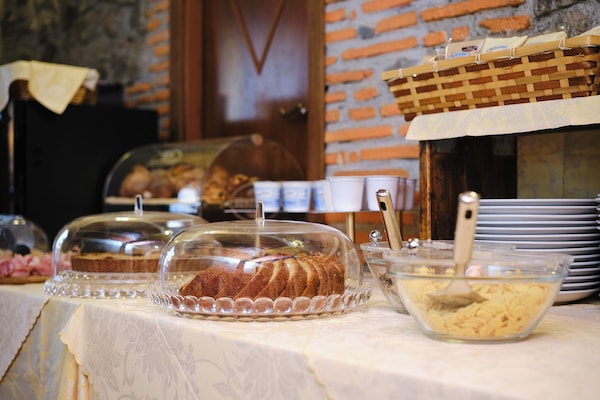 Gratis morgenmadsbuffet hver dag