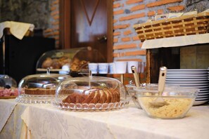 Petit déjeuner buffet compris tous les jours