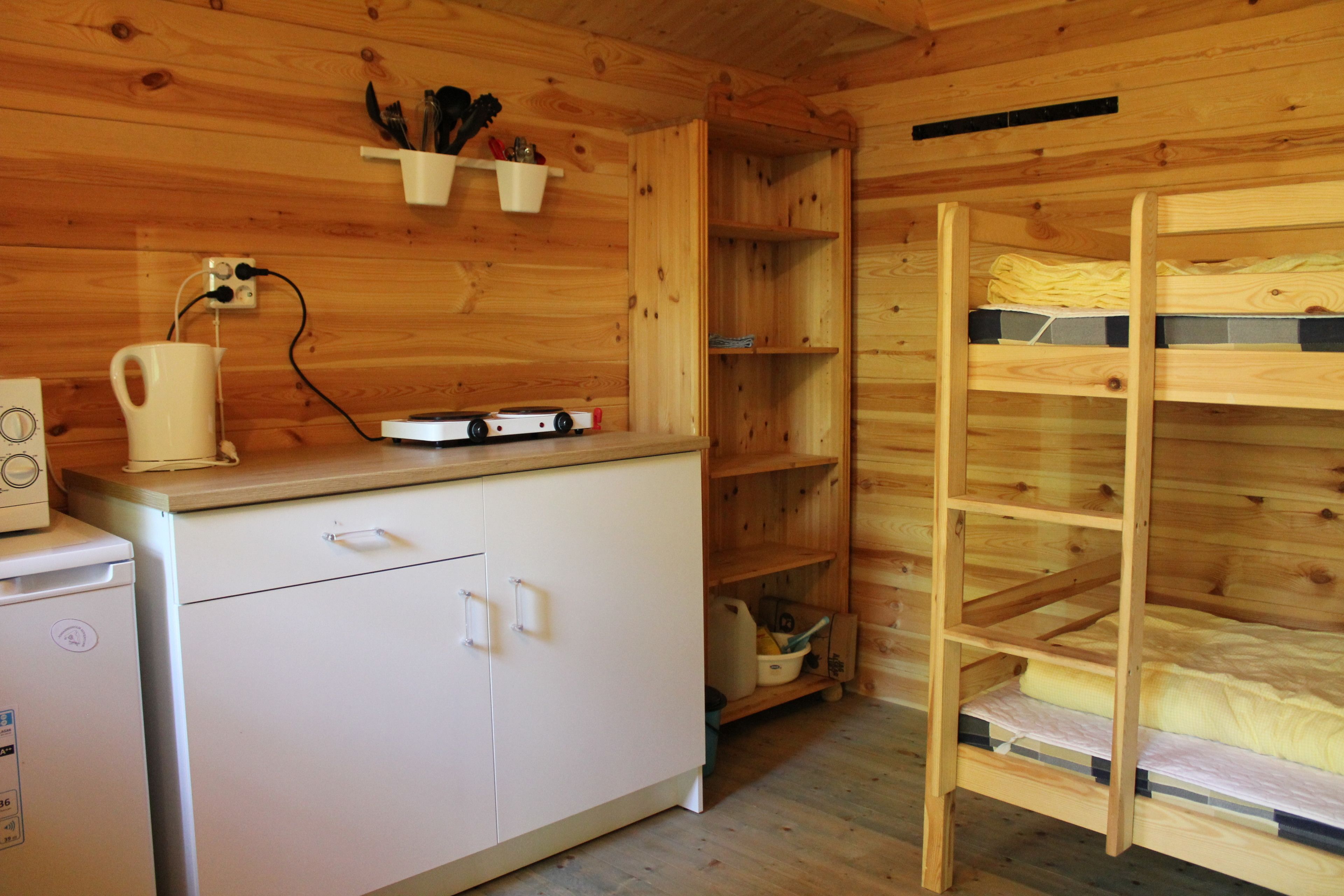 Economy Cottage, Kitchenette (2 adults, Excluding Linen/Towels)