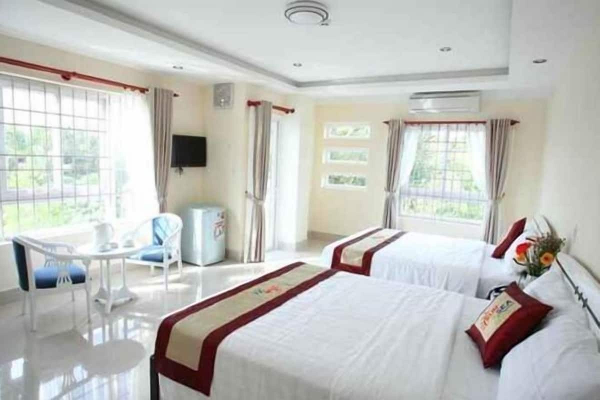 Minibar, individuell eingerichtet, Schreibtisch, Verdunkelungsvorhänge