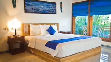 Kingsize Ocean View | Frette Italian sheets, in-room safe, desk, free WiFi