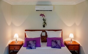 Literie de qualité supérieure, surmatelas, minibar