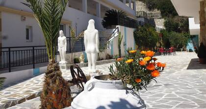 Farkia Exclusive Studios