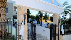Property entrance - Farkia Exclusive Studios (Rhodes)
