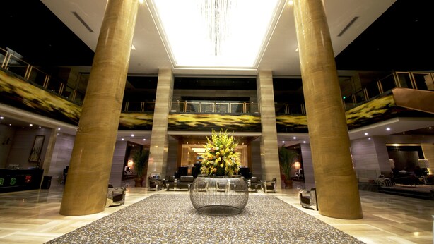 Check-in/check-out kiosk - Royal hotel (Wuhan)