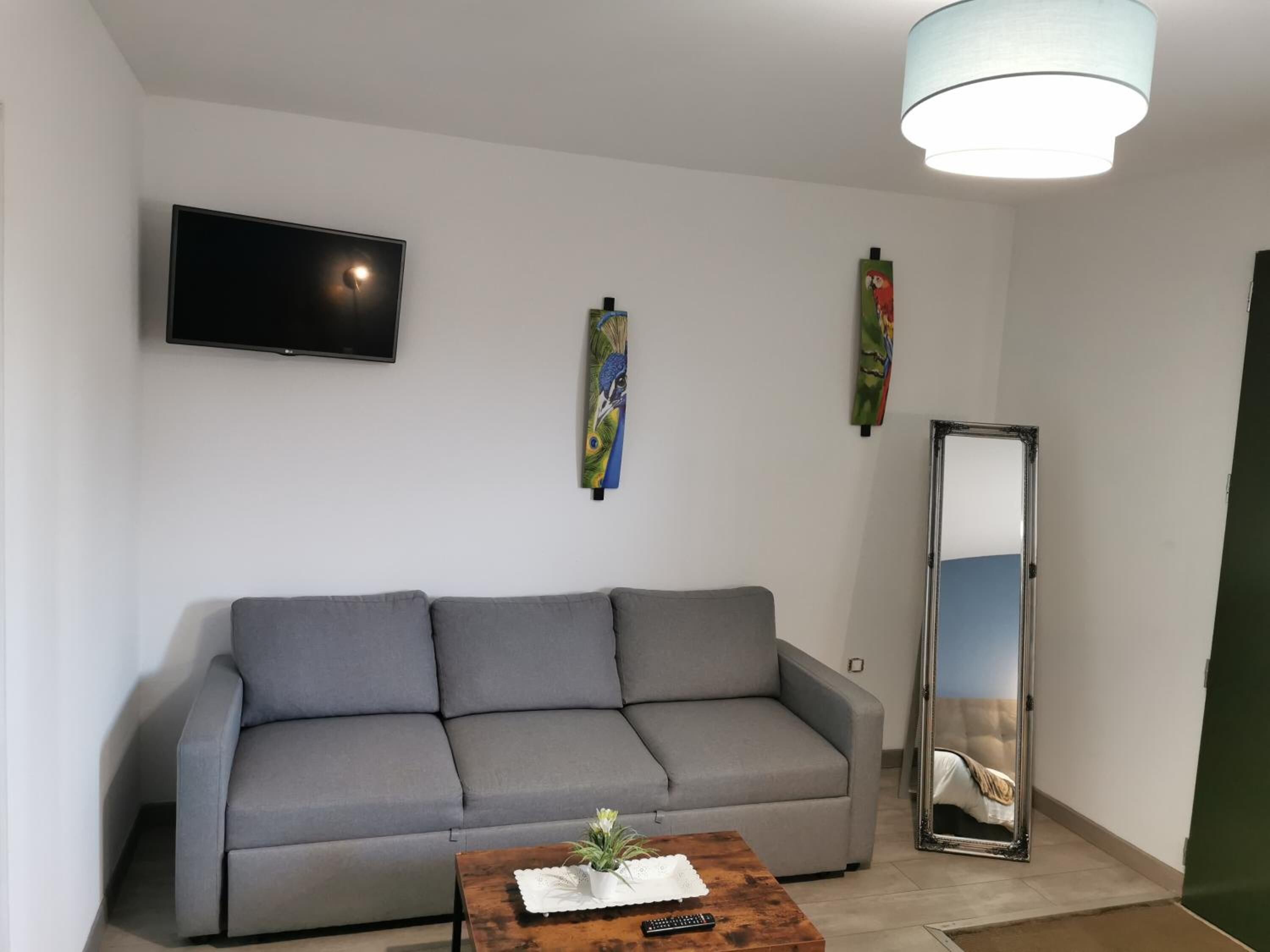 Télévision à écran plat