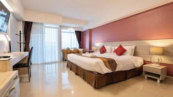 Caja de seguridad en la habitación y decoración personalizada